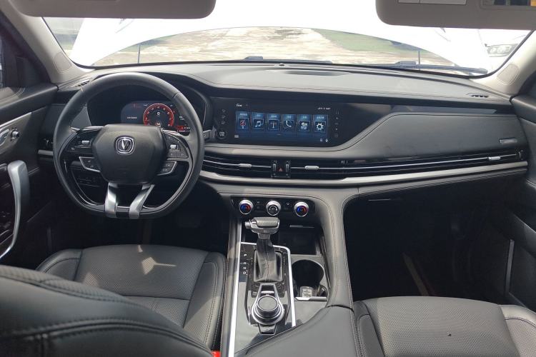 Used CHANGAN CS95 2021 2.0T Two-Wheel Drive Luxury Version