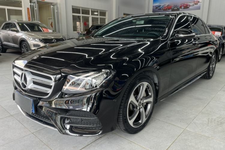 Used Mercedes-Benz E-Class 2019 E 300 L Sporty and Stylish Model
