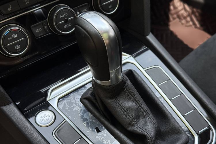 Used Volkswagen Magotan 2018 330TSI DSG Luxury Model