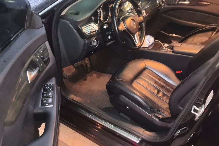 Used Mercedes-Benz CLS 2012 CLS 300 CGI Driver Seat