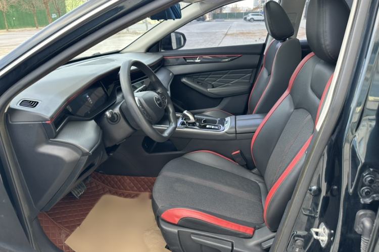 Used Dongfeng Aeolus Yixuan MAX 2023 1.5T Super-Powered Dad Edition