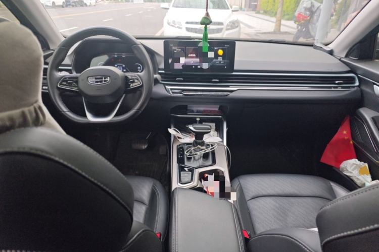 Used Geely Auto Emgrand 2022 4th Generation 1.5L CVT Luxury Model Center Console