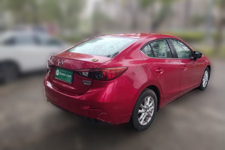 Used Mazda Mazda 3 Axela 2014 Sedan 1.5L Manual Comfort Model