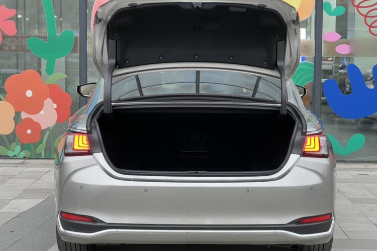 Used Lexus ES 2022 200 Excellence Edition