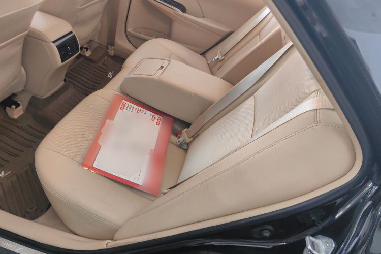 Used Toyota Camry 2015 2.0G Premier Edition