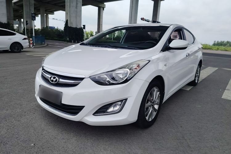 Used Hyundai Elantra (5th Generation / Langdong) 2015 1.6L Automatic Fashion Model