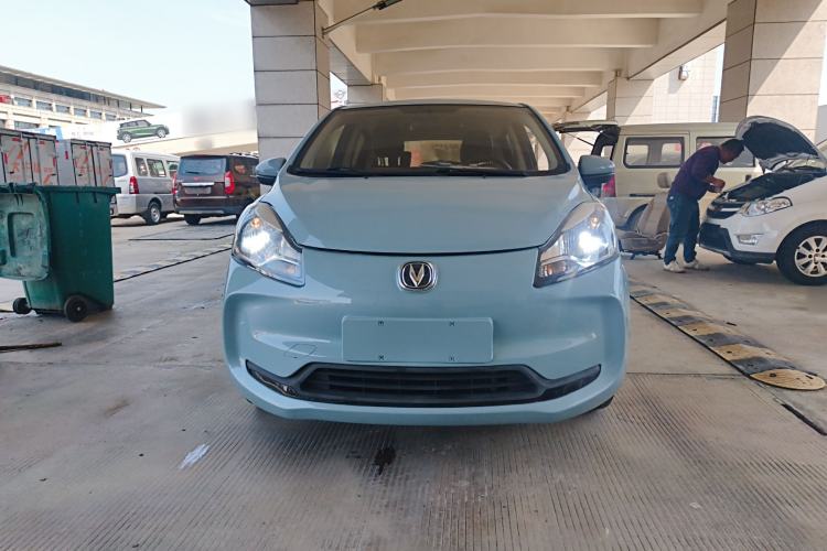 Used CHANGAN OSHAN Benni E-Star 2021 National Edition Xin Yue Version Lithium Iron Phosphate (31.95 kWh) Front
