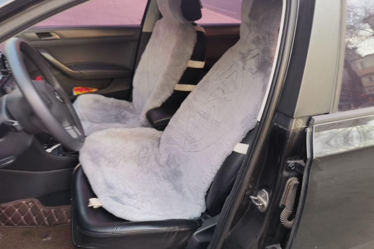 Used Volkswagen Santana 2015 1.6L Automatic Fashion Edition