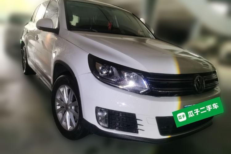 Used Volkswagen Tiguan 2015 1.8TSI Automatic Two-Wheel Drive Comfort Edition Front Right 45 Deg