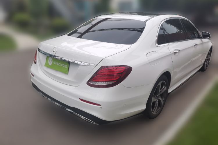Used Mercedes-Benz E-Class 2018 Facelift E 200 L Sport 4MATIC
