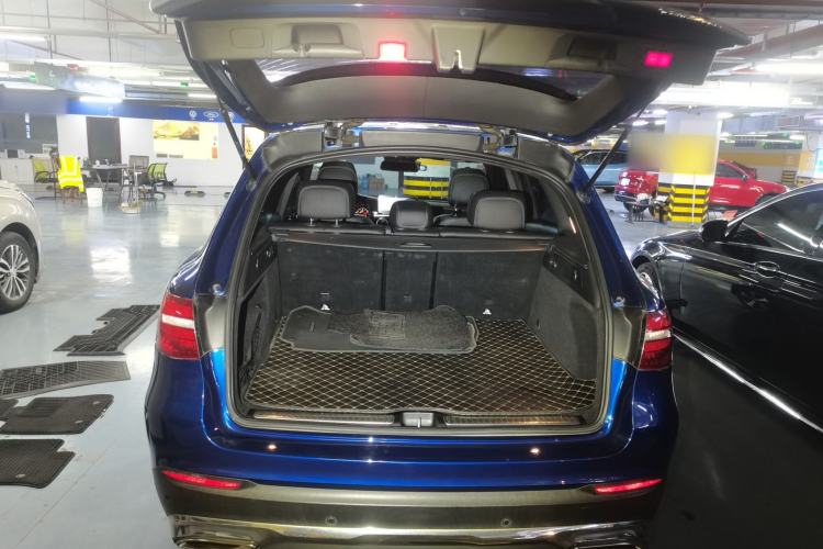 Used Mercedes-Benz GLC 2016 GLC 260 4MATIC Luxury Model