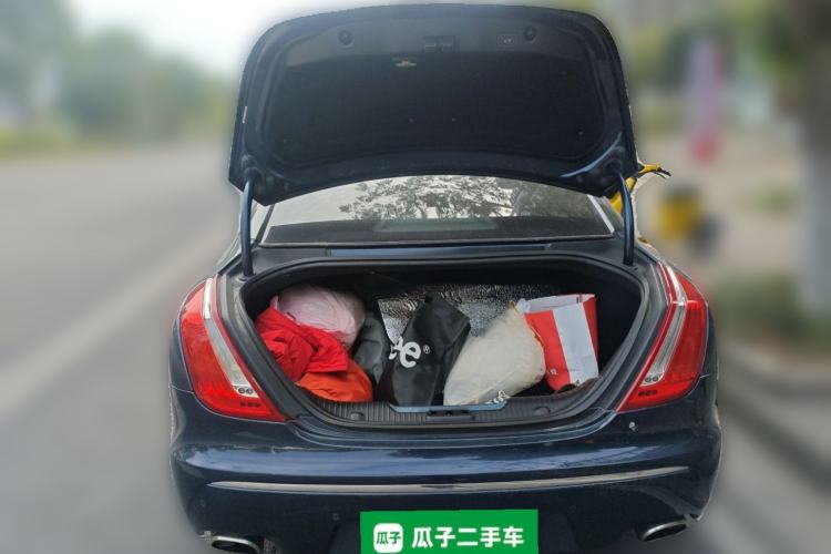 Used Jaguar XJ 2013 XJL 3.0 SC Cambridge Limited Edition Trunk