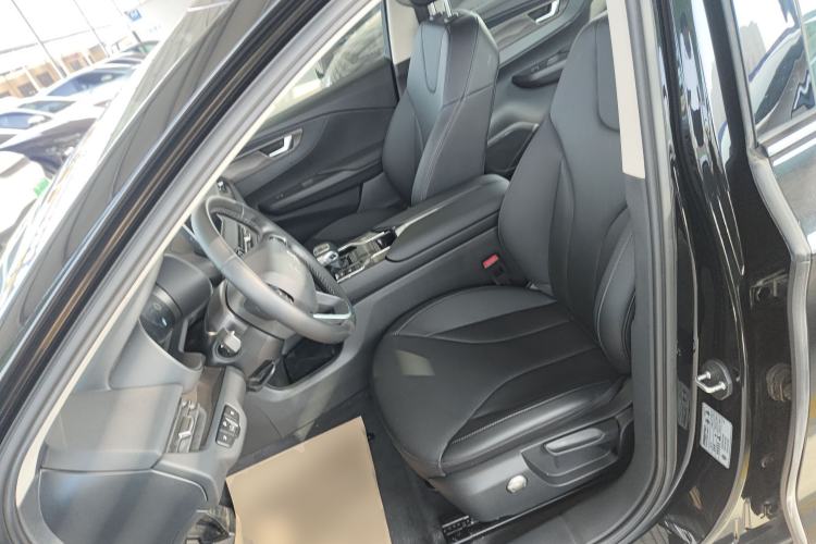 Used Hongqi E-QM5 2022 431 km Charge & Enjoy Edition Left Front Seat