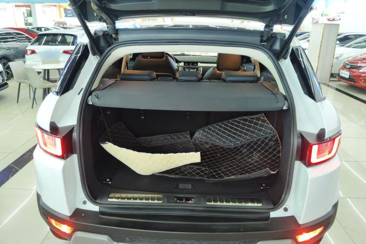 Used Land Rover Range Evoque 2016 2.0T SE Smart Glow Edition
