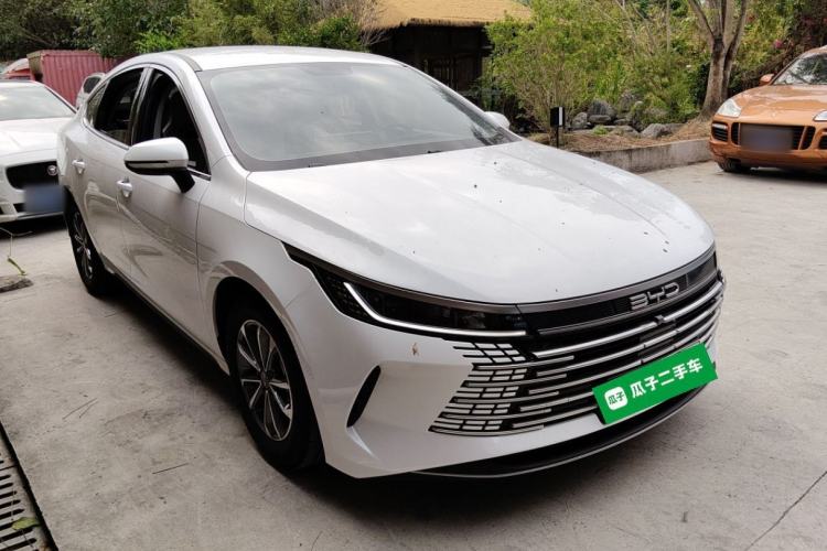 Used BYD Destroyer 05 2024 HONOR Edition DM-i 55KM Luxury Model Front Right 45 Deg