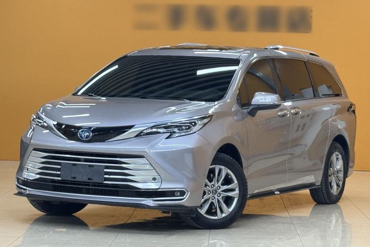 Used Toyota Sienna 2021 2.5L Hybrid Platinum Edition