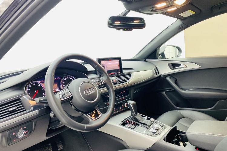 Used Audi A6L 2018 30th Anniversary Edition 45 TFSI quattro Sport model
