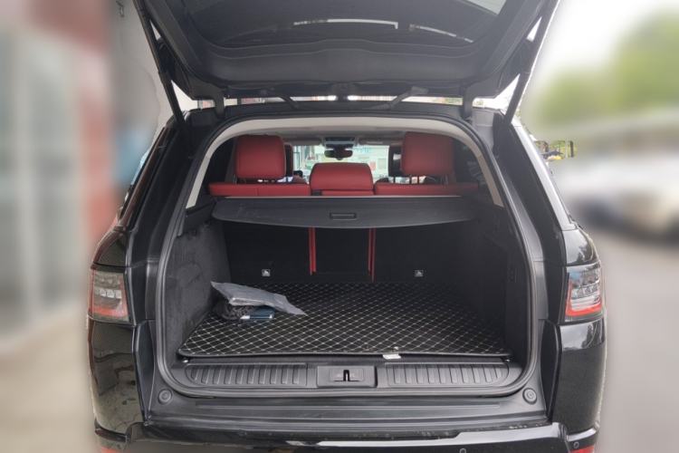 Used Land Rover Range Sport 2021 3.0 L6 YAO Black Edition Trunk