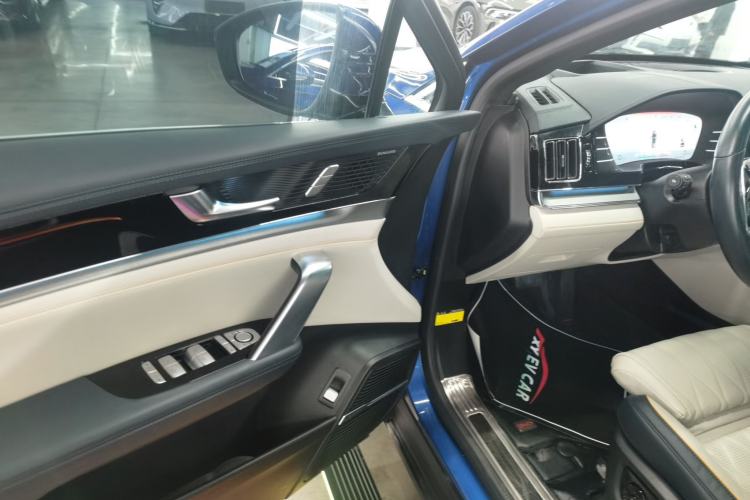 Used BYD Tang New Energy 2022 EV 635 km All-Wheel-Drive Flagship Model Driver Seat