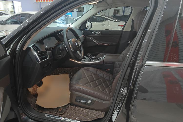 Used BMW X5 2022 Restyled xDrive 30Li M Sport Package
