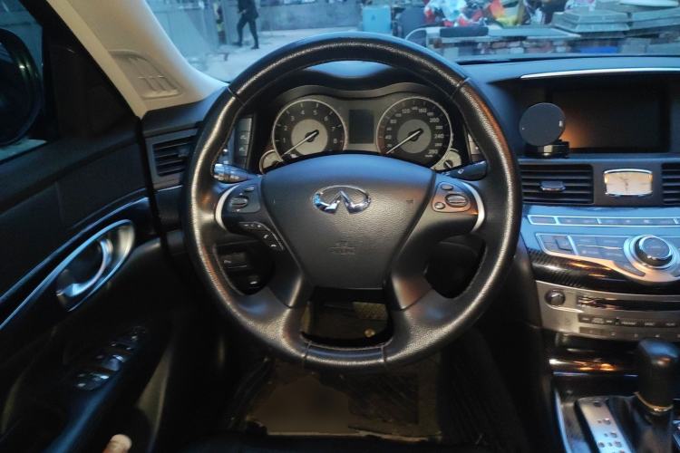 Used Infiniti Q70 2017 Q70L 2.5L Elite Edition
