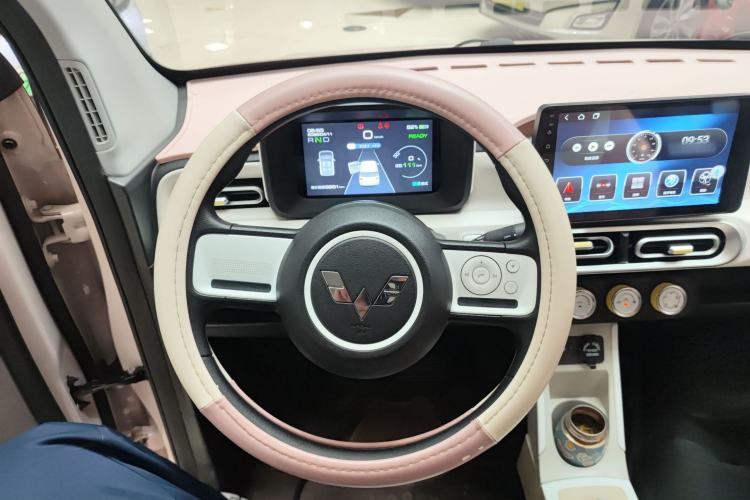 Used Wuling Hongguang MINIEV 2024 3rd Generation 215km Youth Edition Steering Wheel
