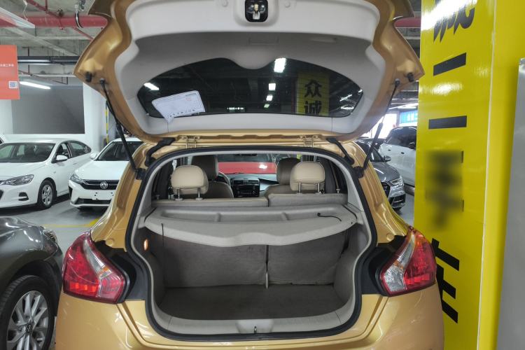 Used Nissan Tiida 2014 1.6L CVT Comfort Model