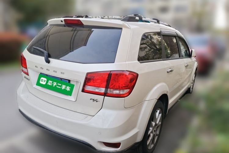 Used Dodge Journey 2013 2.4L Two-Wheel Drive Luxury Version