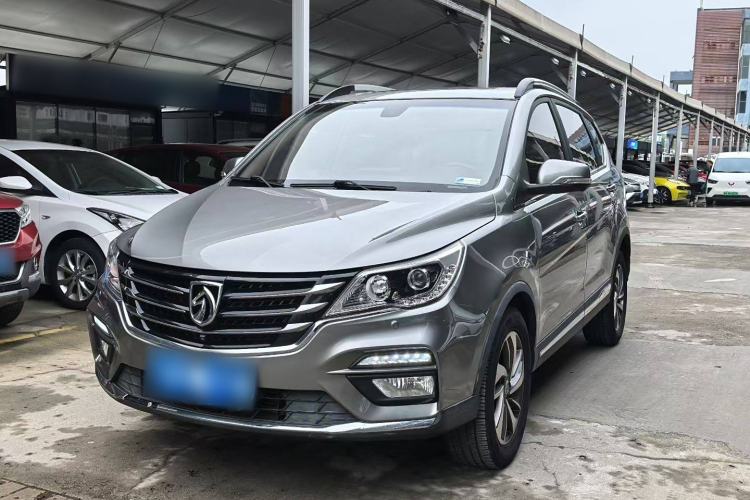 Used Baojun 560 2017 1.5T DCT Flagship Model 7 Seats