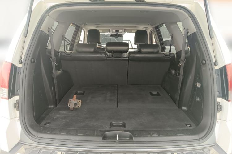 Used Kia Borrego 2015 3.8L Luxury Edition China IV Trunk