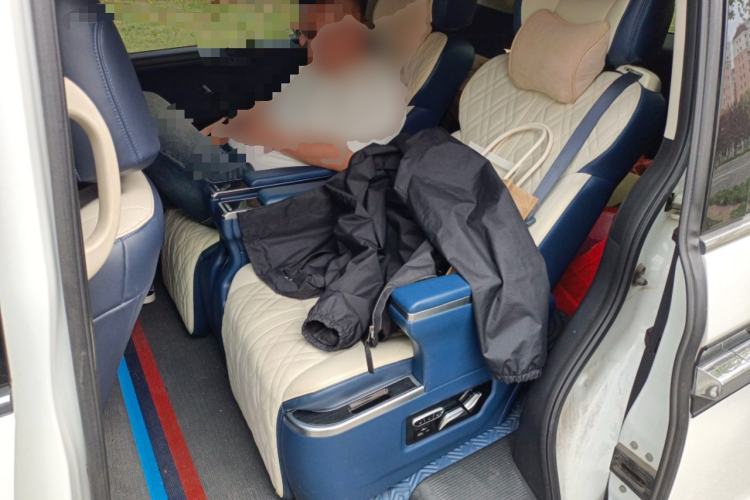 Used Honda Elysion 2016 2.4L Style Edition
