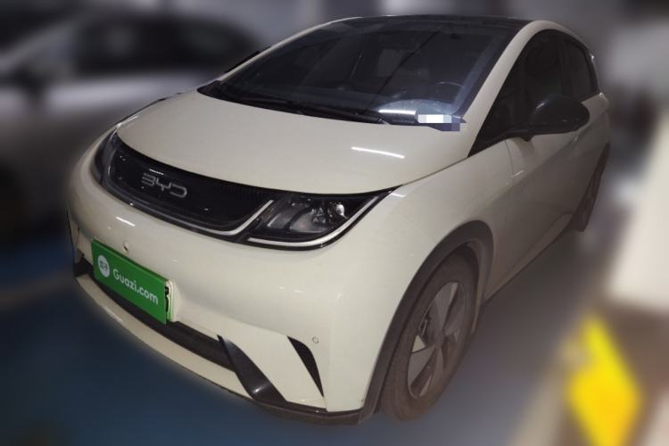 Used BYD Dolphin 2023 420 km Fashion Edition