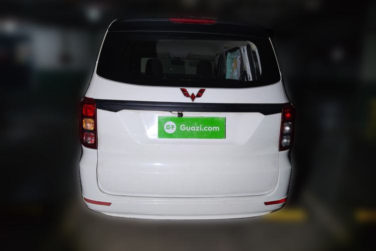 Used Wuling Hongguang 2019 1.5L S Basic Version China VI Standard LAR
