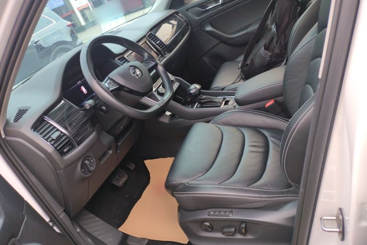 Used Skoda Kodiaq 2019 Facelifted TSI330 5-Seater Two-Wheel-Drive Luxury Enjoyment Edition China VI Standard