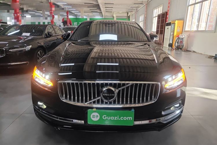 Used Volvo S90 2024 B5 Luxury Smart Edition