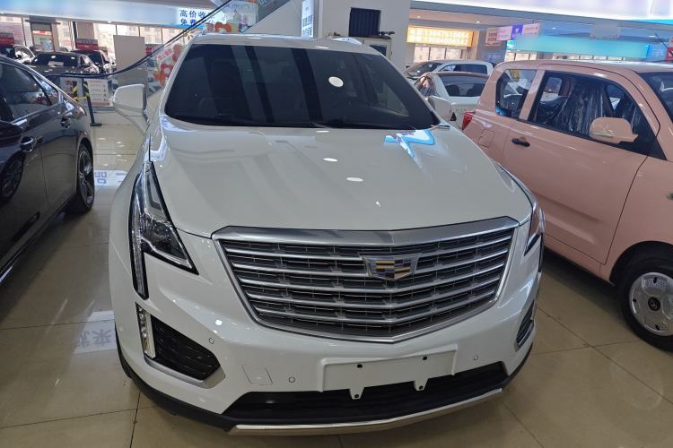 Used Cadillac XT5 2018 28E 4x4 Platinum Edition
