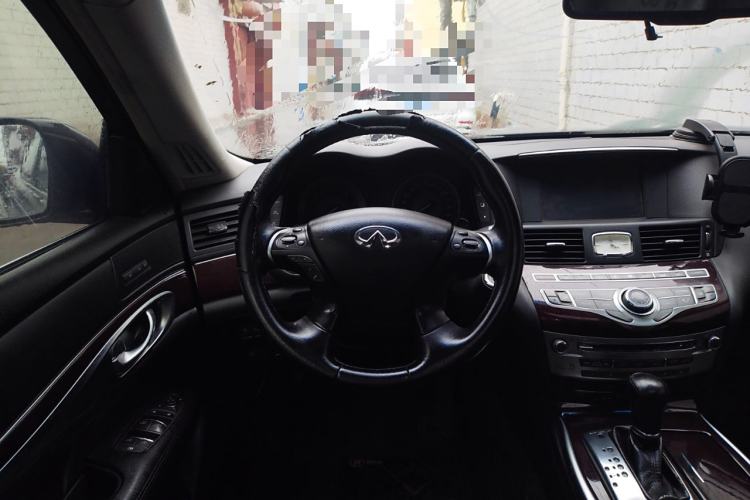 Used Infiniti Q70 2013 Q70L 2.5L Elegance Edition