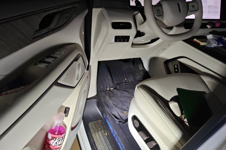 Used Wey Gaoshan 2025 Four-Wheel Drive Alpine 8 Driver Seat