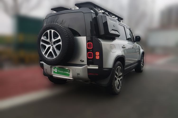 Used Land Rover Defender 2020 110 P400 First Edition Matte Silver Special Kit Version