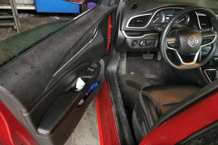 Used Buick GT 2015 18T Dual-Clutch Elite Model
