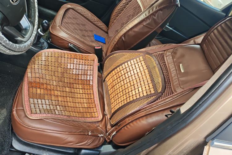 Used Kia K2 2012 Sedan 1.4L MT GLS Commemorative Edition
