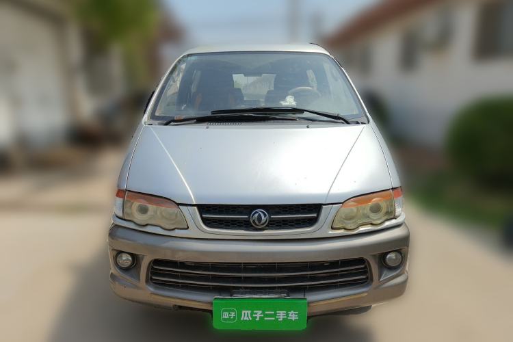 Used FORTHING Lingzhi 2013 V3 1.5L 7-Seater Standard Model II
