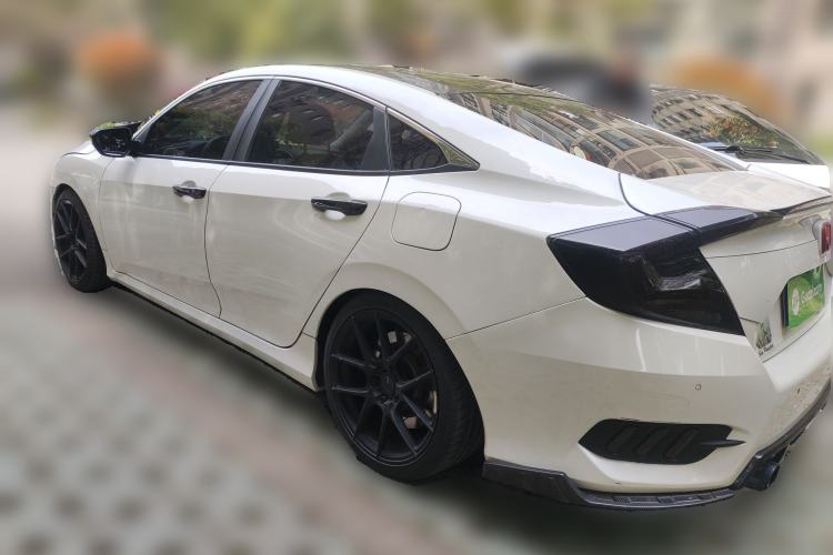 Used Honda Civic 2016 220TURBO CVT Prestige Edition
