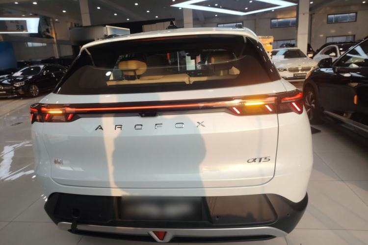 Used ARCFOX Alpha T5 2024 520 MAX