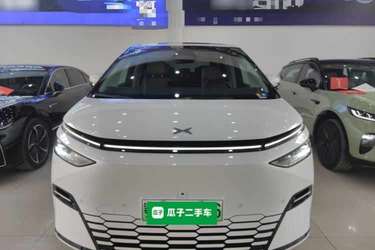 Used XPeng X9 2025 740 Ultra-Long Range Max Front