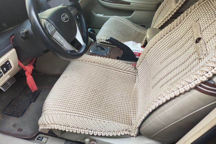 Used BYD G6 2012 1.5TID Automatic Prestige Edition
