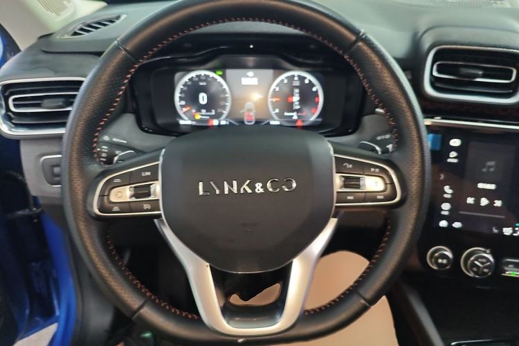 Used Lynk & Co 02 2018 1.5T DCT Two-Wheel Drive Pro Version China V Emission Standard