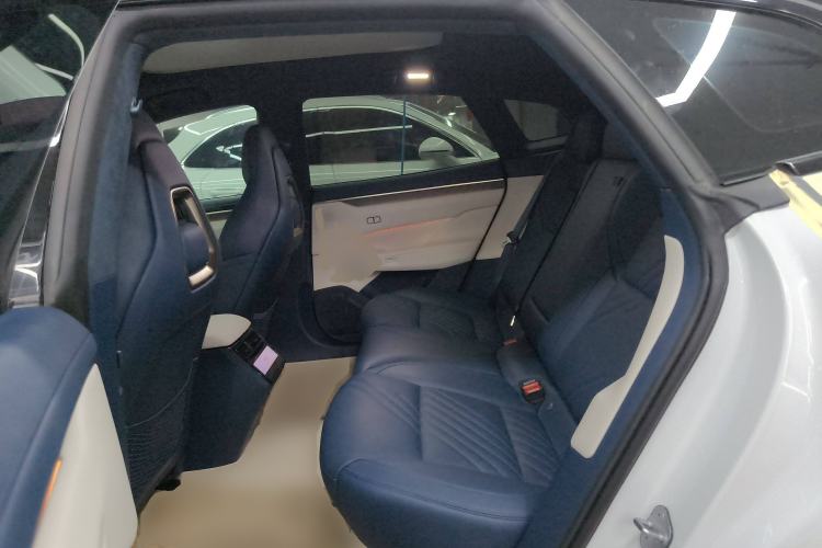 Used Zeekr 001 2024 WE Edition 95 kWh All-Wheel Drive Left Rear Seat