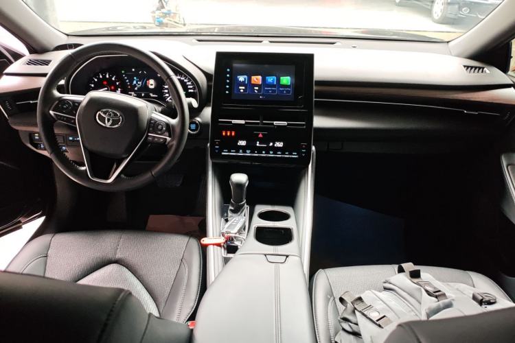 Used Toyota Avalon 2023 2.0L Premium Edition