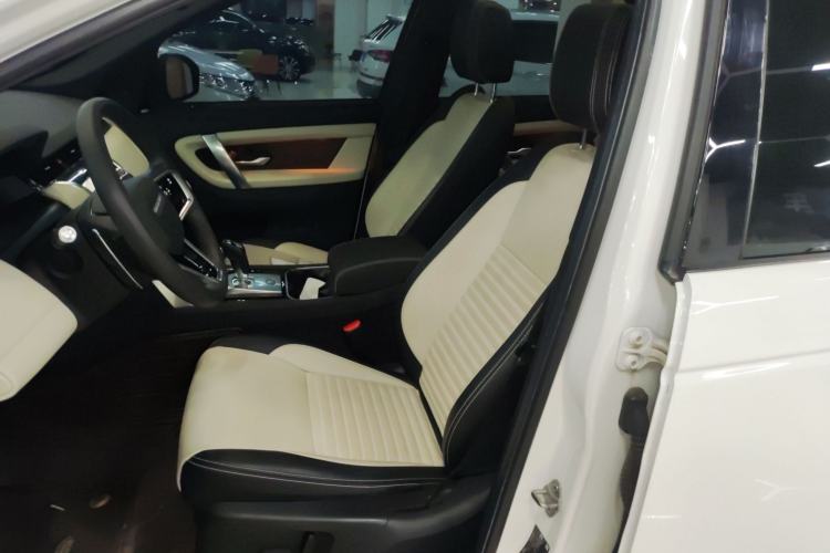 Used Land Rover Discovery Sport 2022 Revised Version 249 PS R-Dynamic S Performance Edition 5 Seats Left Front Seat